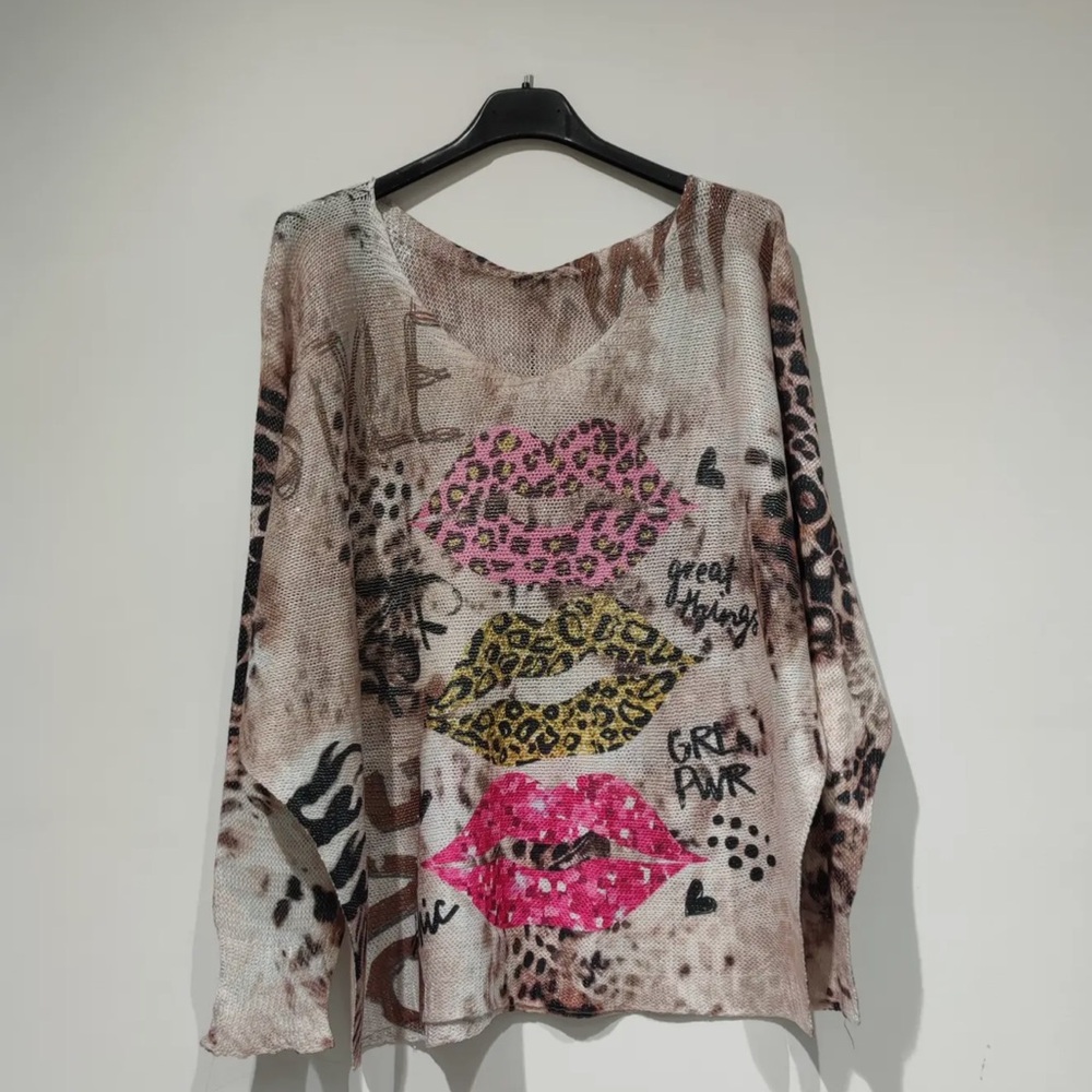 Made in Italy beautiful oversized graphic Tunic